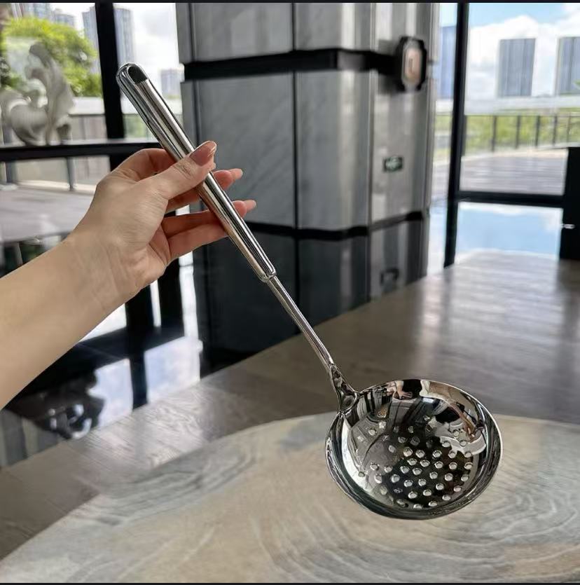 Thickened 304 stainless steel cooking shovel, pot shovel, frying shovel, soup spoon, household kitchenware set