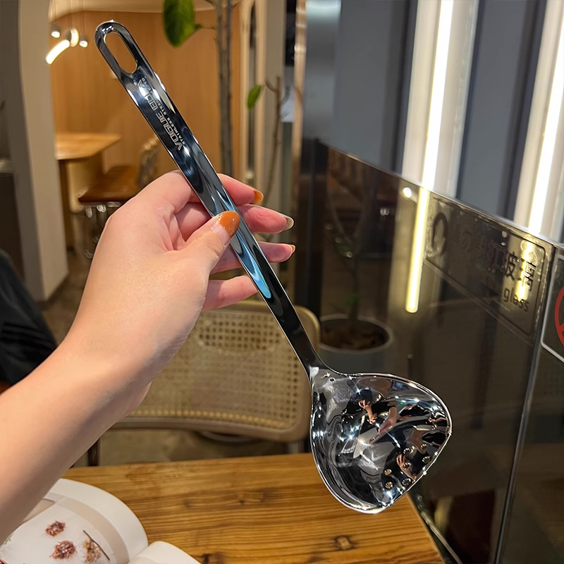 18/10 Stainless Steel Standing Soup Ladle and Strainer Hot Pot Serving Spoon