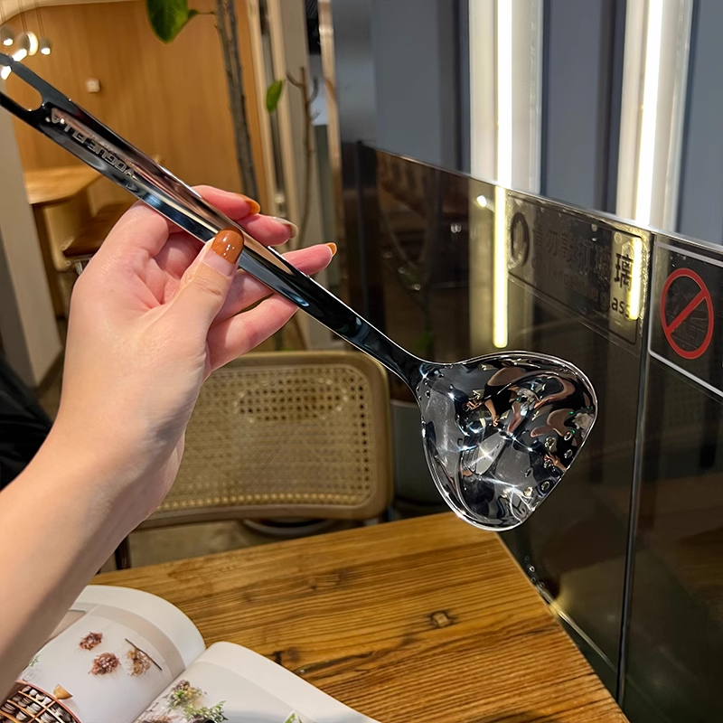 18/10 Stainless Steel Standing Soup Ladle and Strainer Hot Pot Serving Spoon