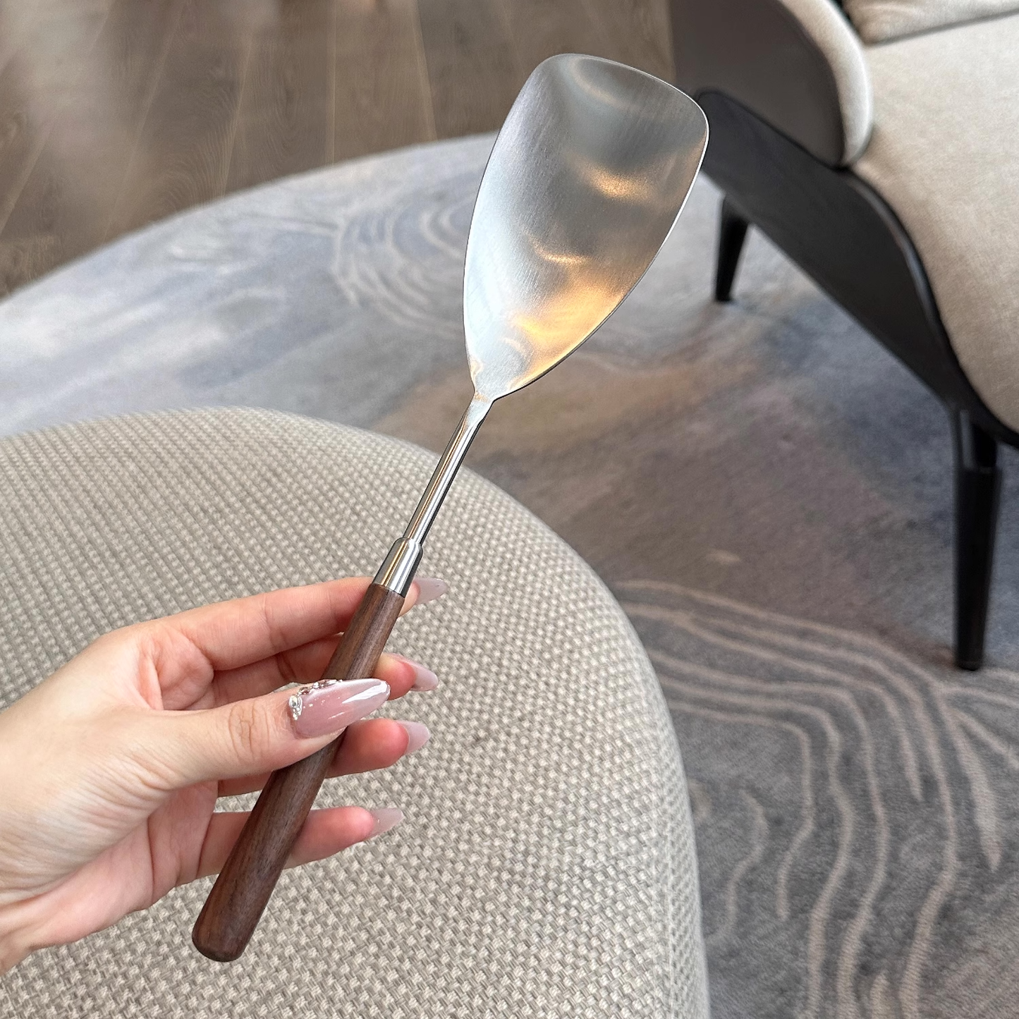 304 Stainless Steel Kitchen Spatula with Walnut Wood Handle