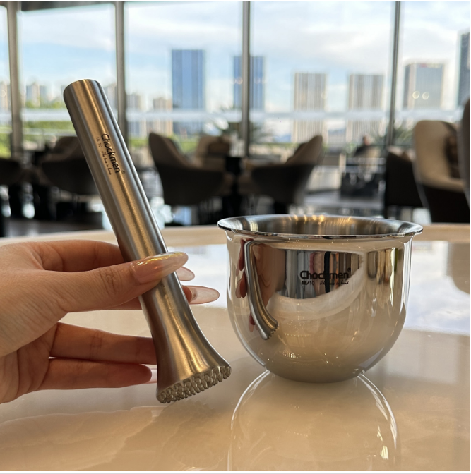Thickened 18-10 stainless steel garlic pounder solid Chinese medicine grinding jar pounding jar