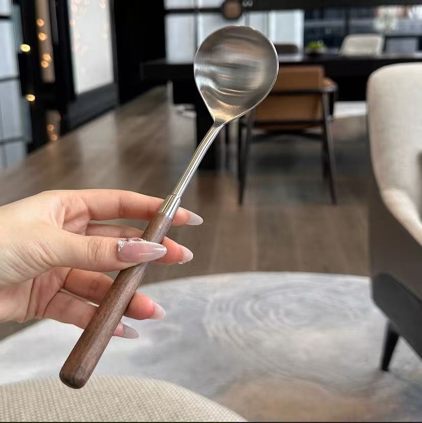 316L Stainless Steel Kitchen Ladle - Large Soup and Porridge Serving Spoon for Stir-Frying