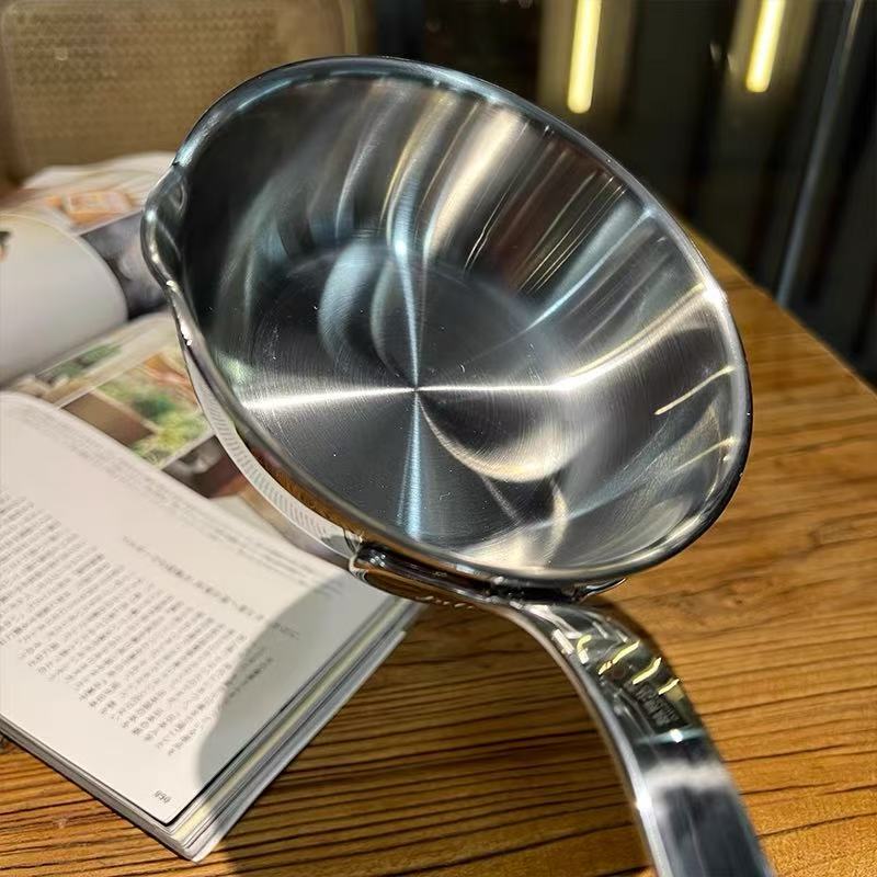 Great quality! Exported to Germany! Integrated 18/10 stainless steel small frying pan 12cm hot oil pan pouring oil pan