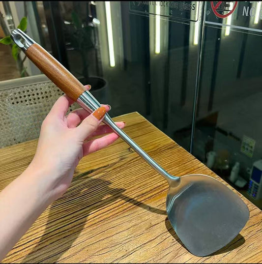 Stainless steel spatula with pearwood handle