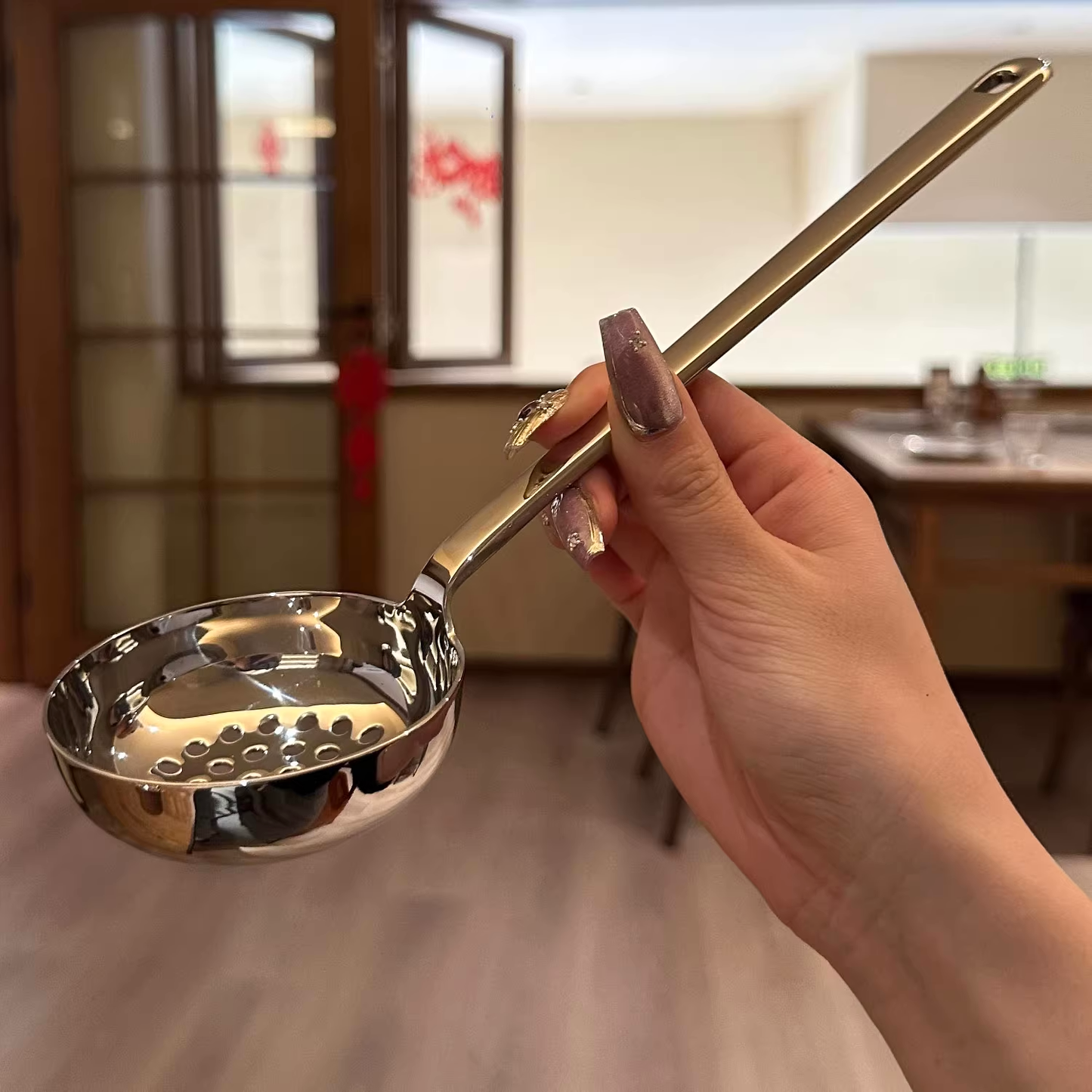 1810 Stainless Steel Long-Handle Hot Pot Ladle for Soup and Meatballs